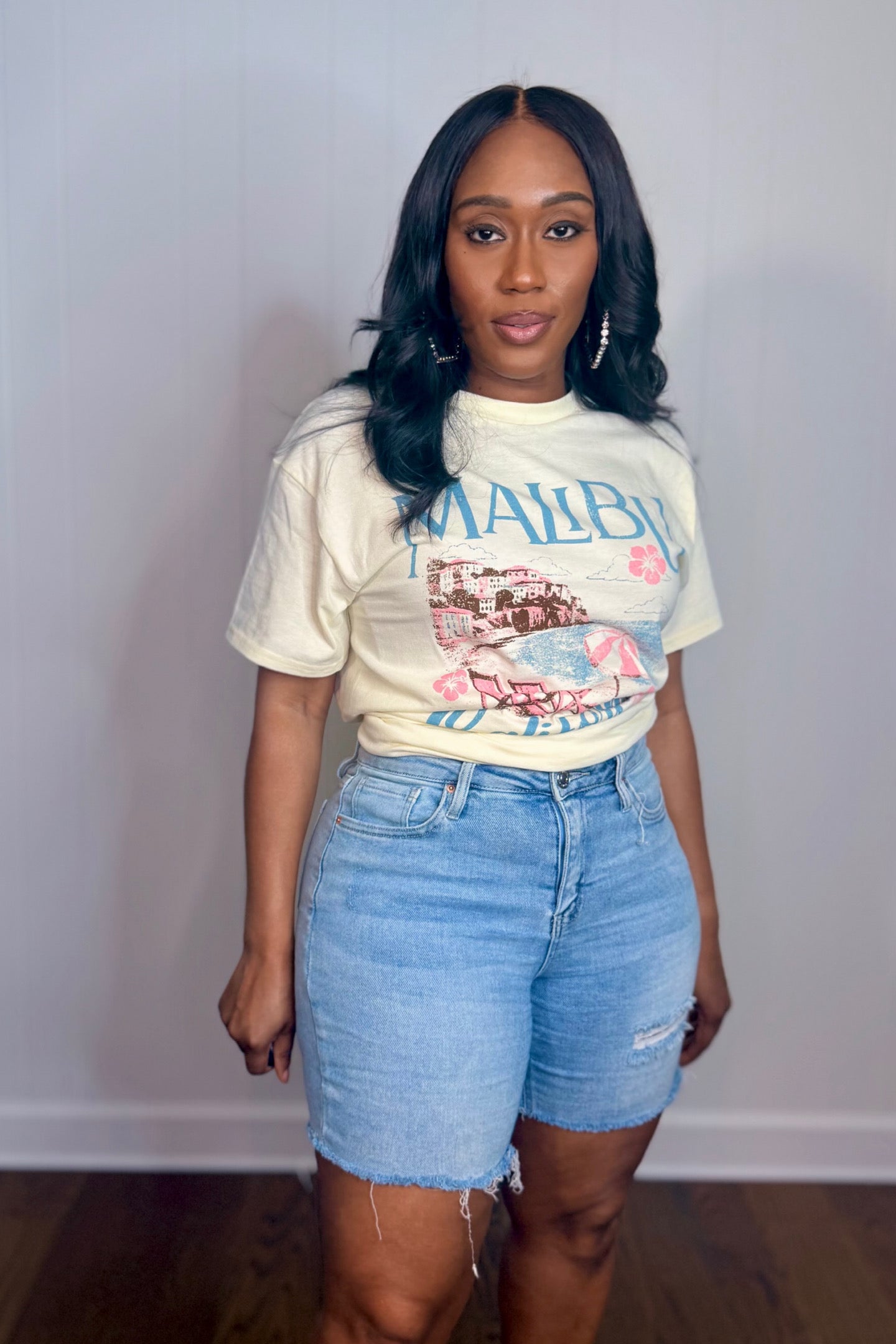 HIGH-WAIST FRAYED DENIM SHORTS