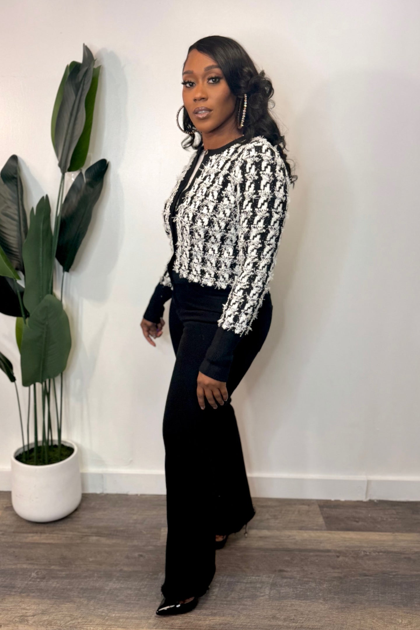 HOUNDSTOOTH TEXTURED KNIT CARDIGAN