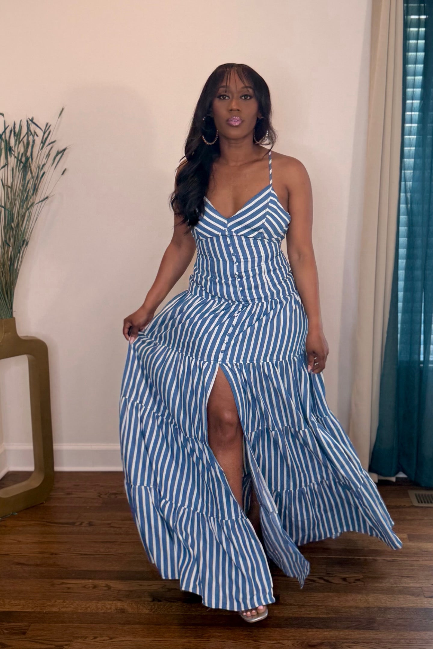 COASTAL BLUE STRIPED MAXI DRESS
